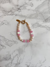 Load image into Gallery viewer, Pearl Sparkle Bracelet
